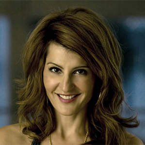 Nia  Vardalos