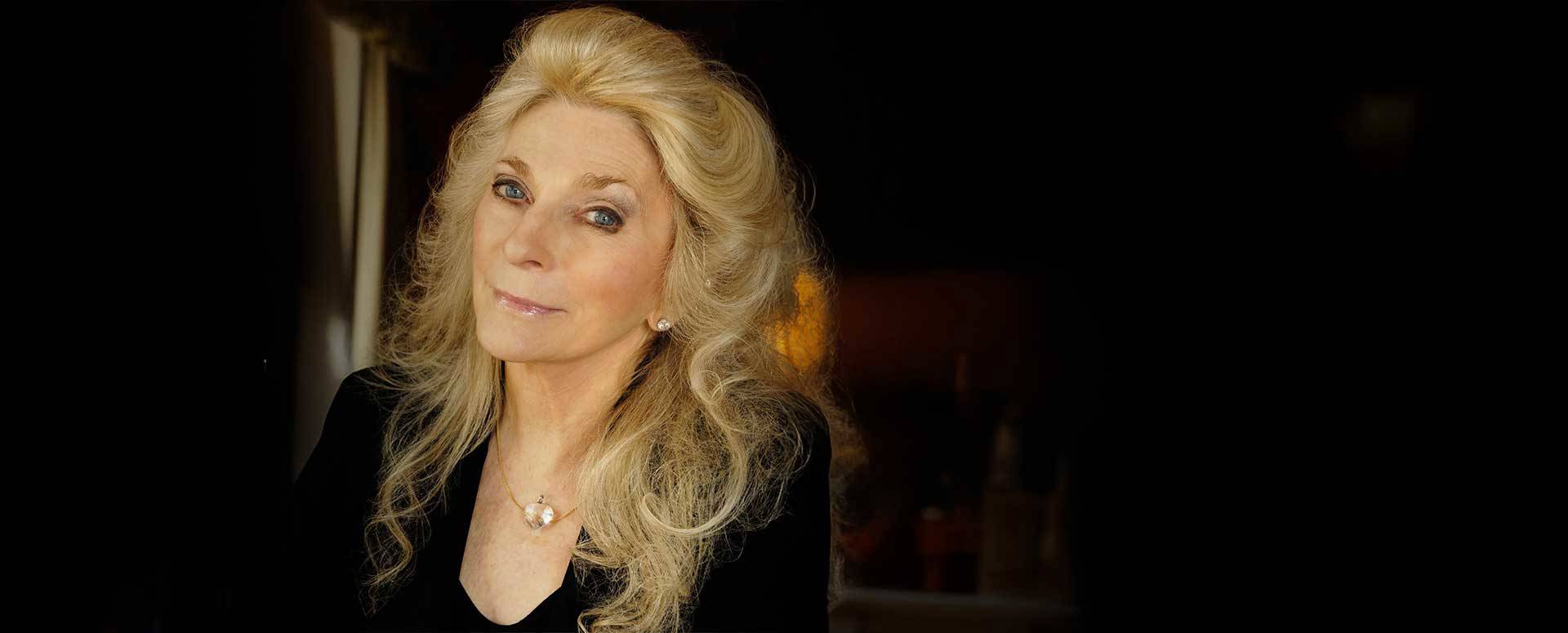 Judy  Collins