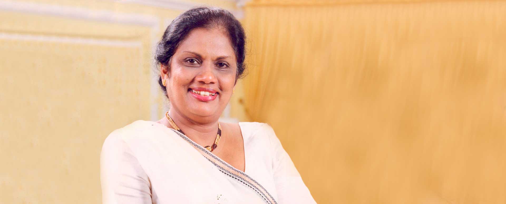 Book Chandrika Bandaranaike Kumaratunga For Speaking, Events And ...